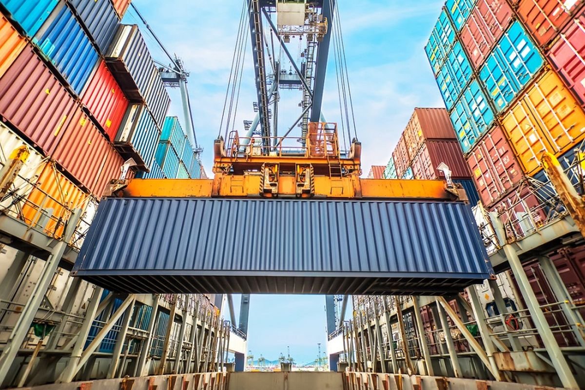 Ketahui Tentang Ukuran Container : 20 Feet & 40 Feet